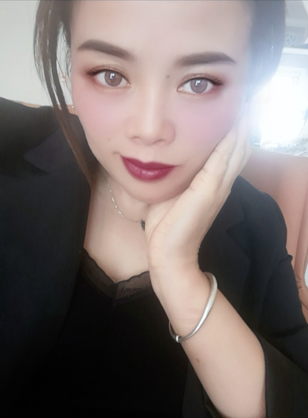 Ƭ