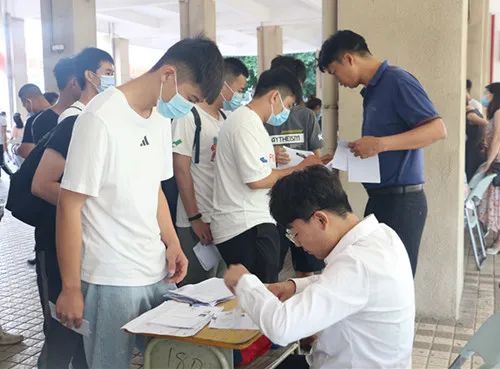 �������Թٱ�ֽ_�������Կ���ͼƬ_�������Ե�ͼƬ